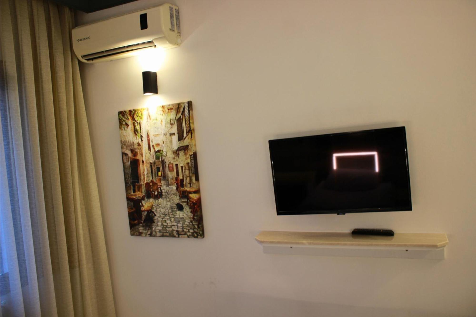Standard Twin Room,1586858055:JPEG