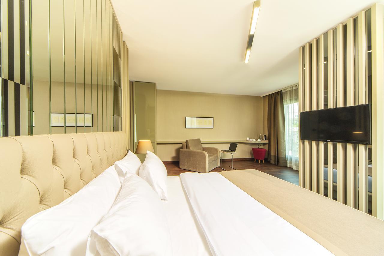 Deluxe Room,527232327:JPEG