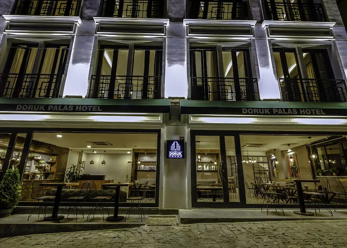 Central hotel: Doruk Palas Hotel